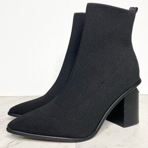 Steven Steve Madden Nikia Pointy Toe Black Bootie 10M